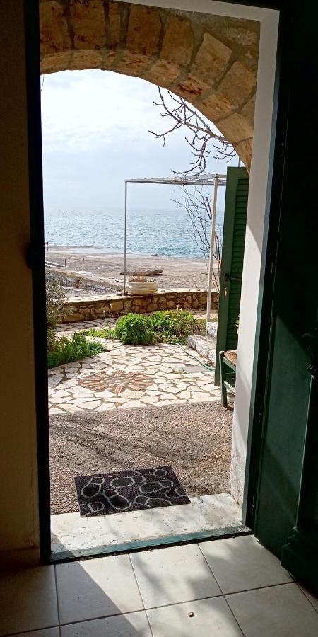 Gorgones, Sea-Front, Great View Aparthotel Kardamýli Eksteriør bilde
